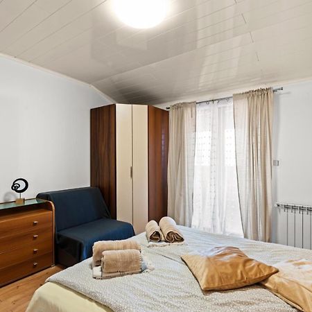 Sea View Apartments With Shared Pool Pomer Exteriör bild