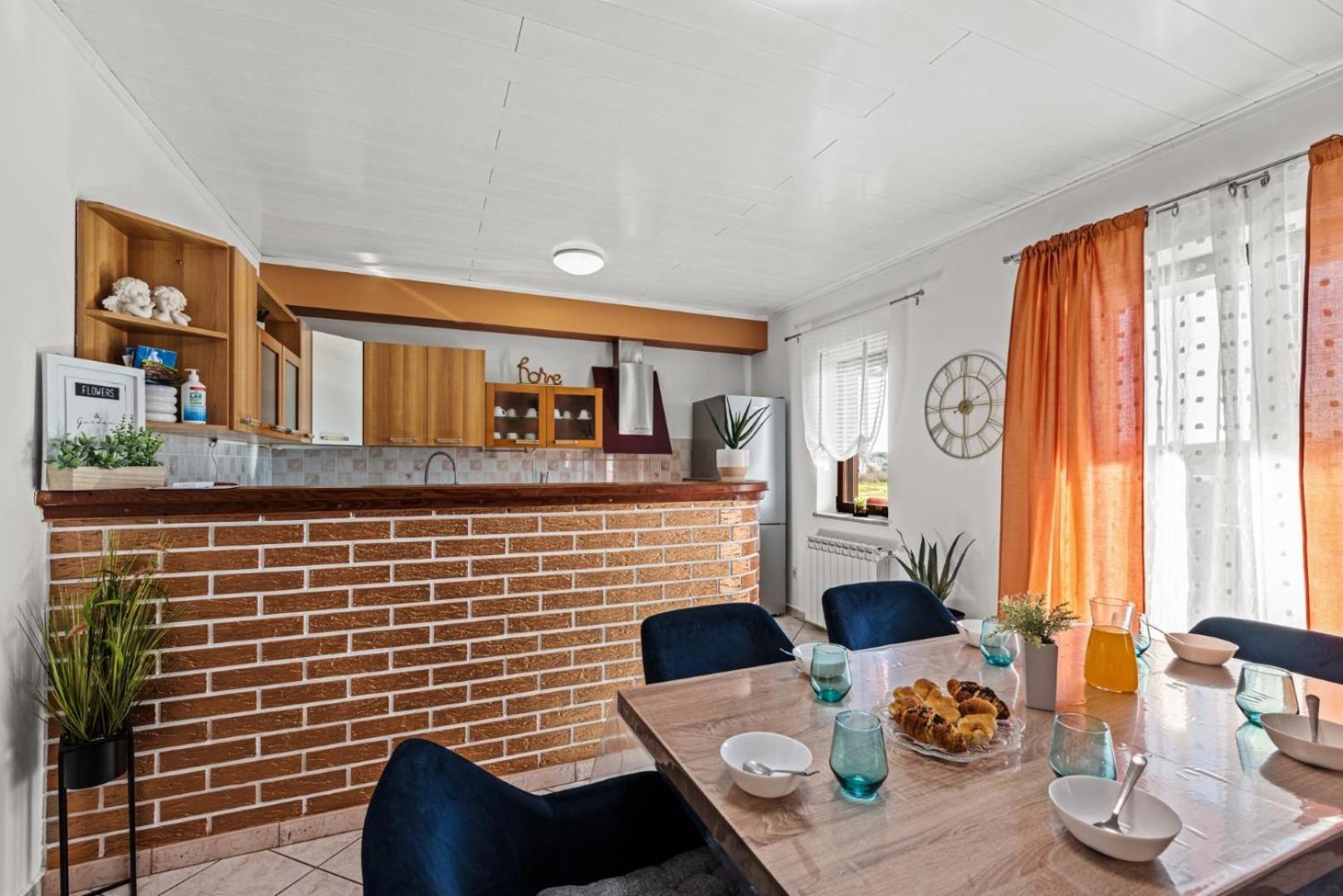 Sea View Apartments With Shared Pool Pomer Exteriör bild