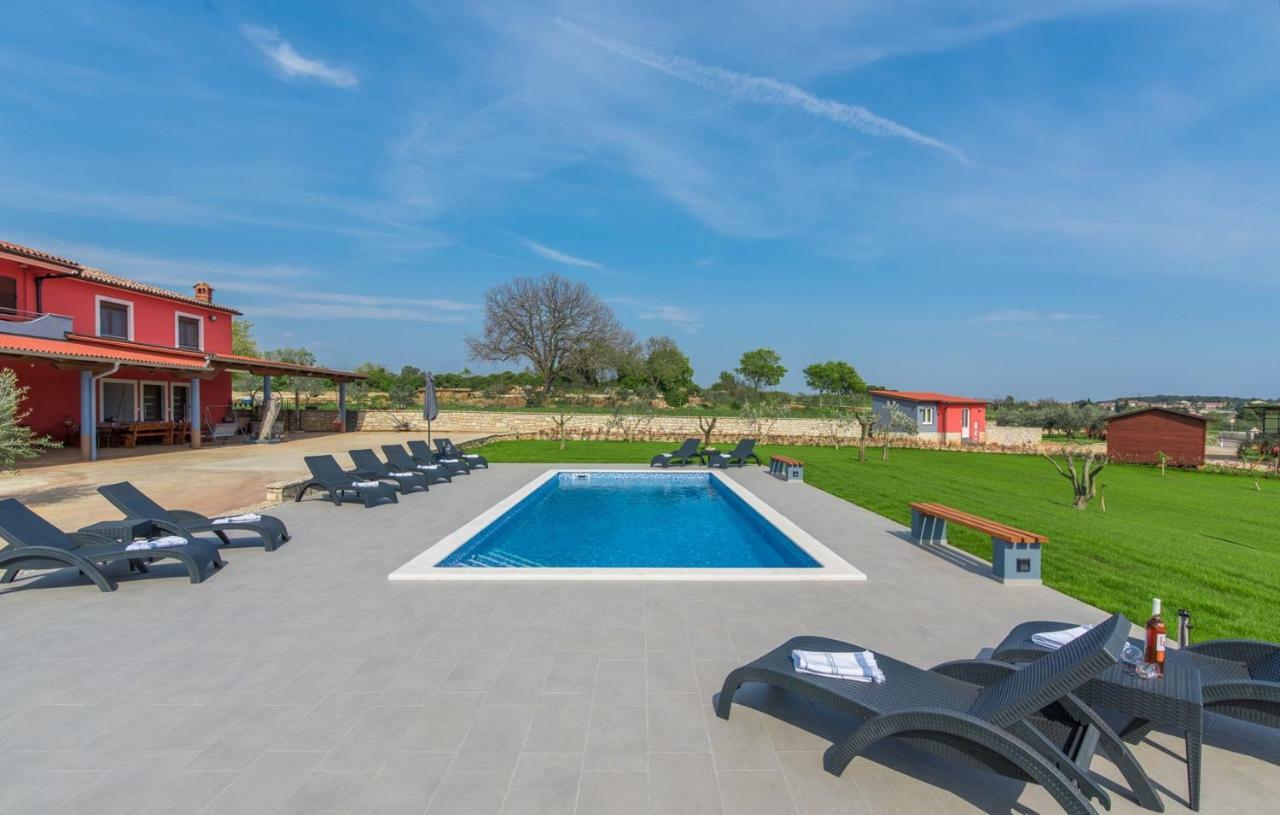 Sea View Apartments With Shared Pool Pomer Rum bild